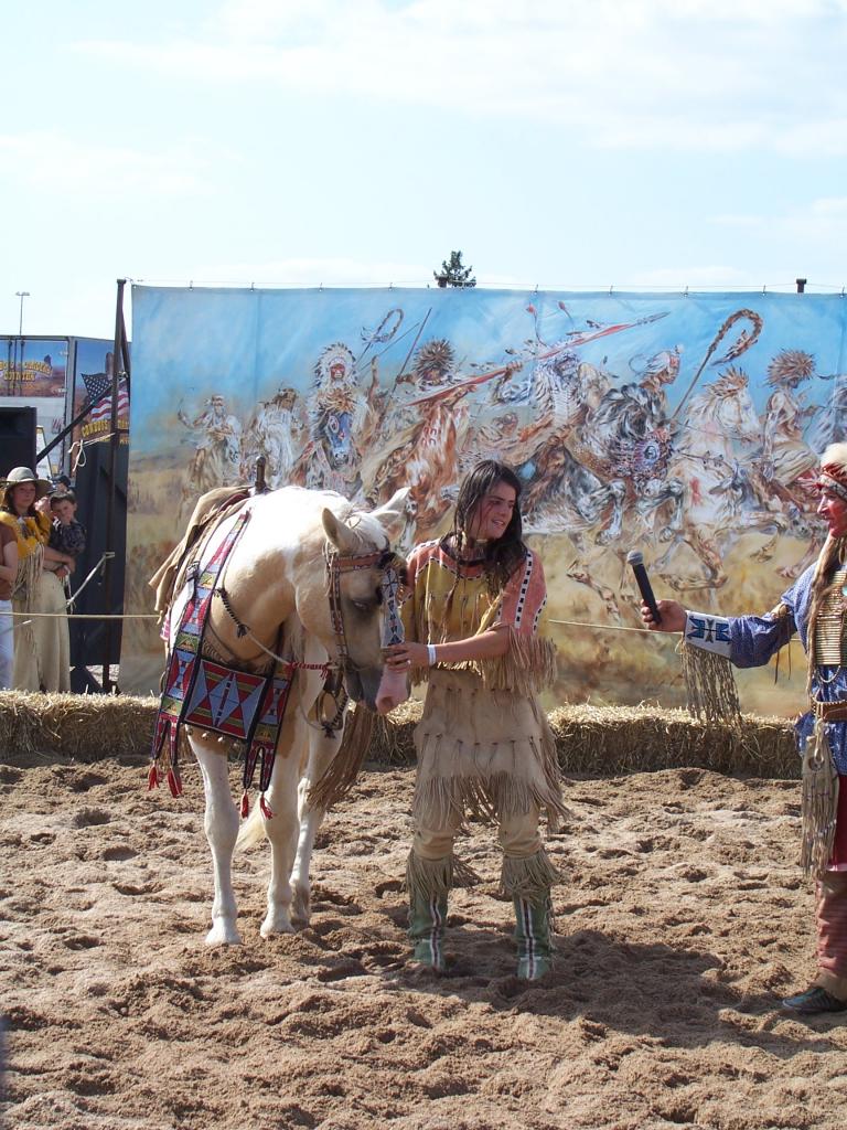 SPECTACLE AVEC LES CHEVAUX