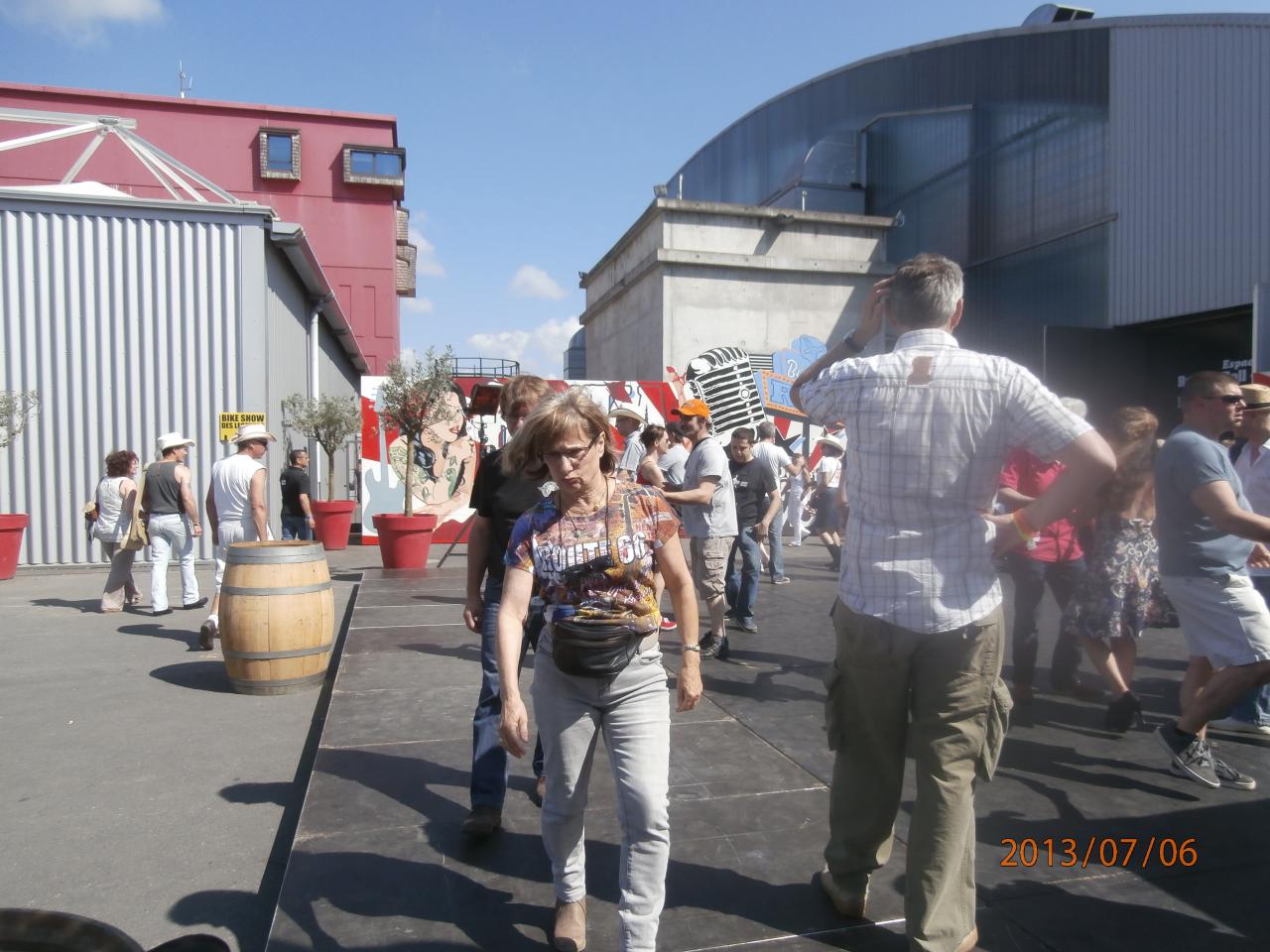 PAS CONTENTE LA MARTINE ....